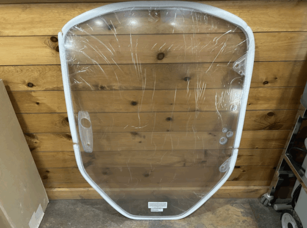 Caterpillar 200 Series Polycarbonate Windshield