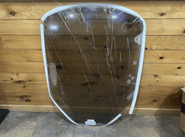 Caterpillar 200 Series Polycarbonate Windshield - Image 9